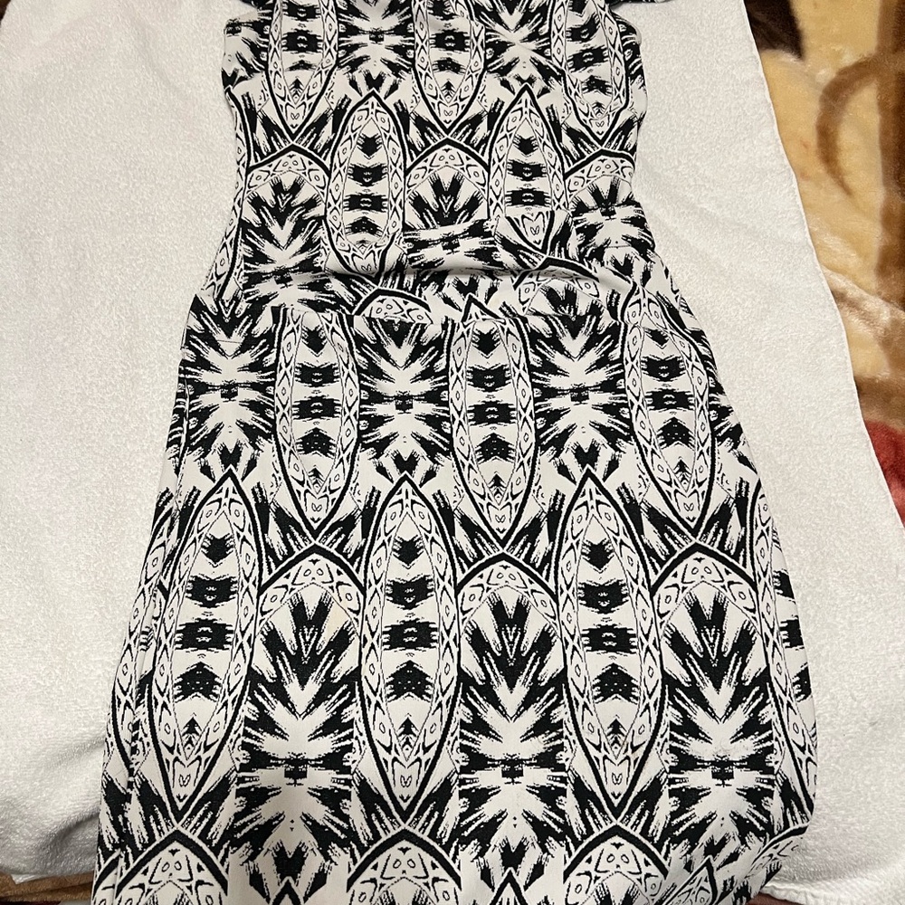Nicole Miller Black and White Asymmetrical Strapless Sheath Dress